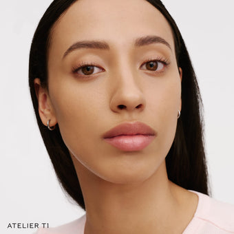 Atelier T1: Medium to tan olive