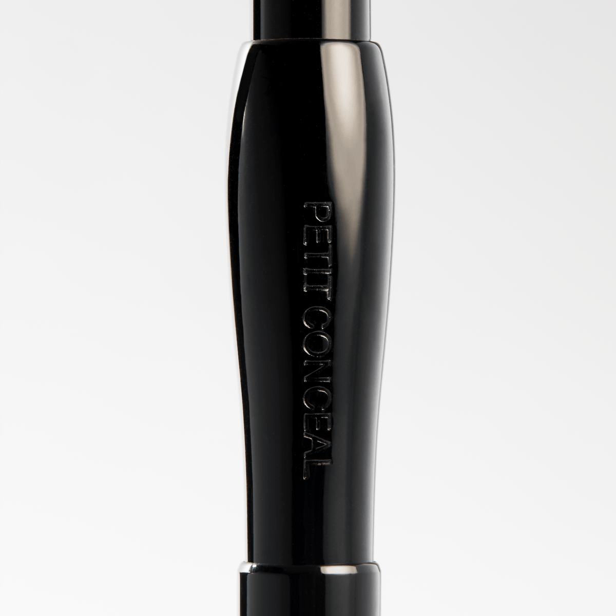 Fara Homidi Petit Conceal Brush | Fara Homidi Brocha