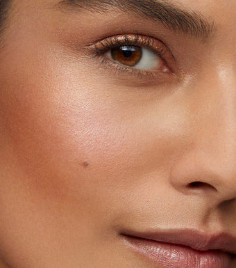 Peau de Soleil: Golden Hour Bronze