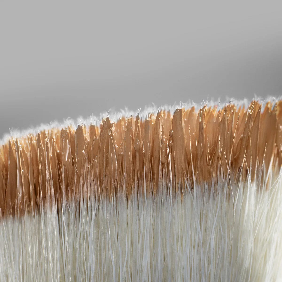 Artistique Foundation Brush